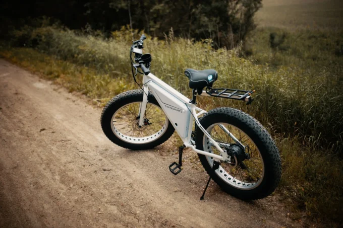 Fat Tire Electric Bikes: A Beginner’s Guide to Where You Can Ride Them