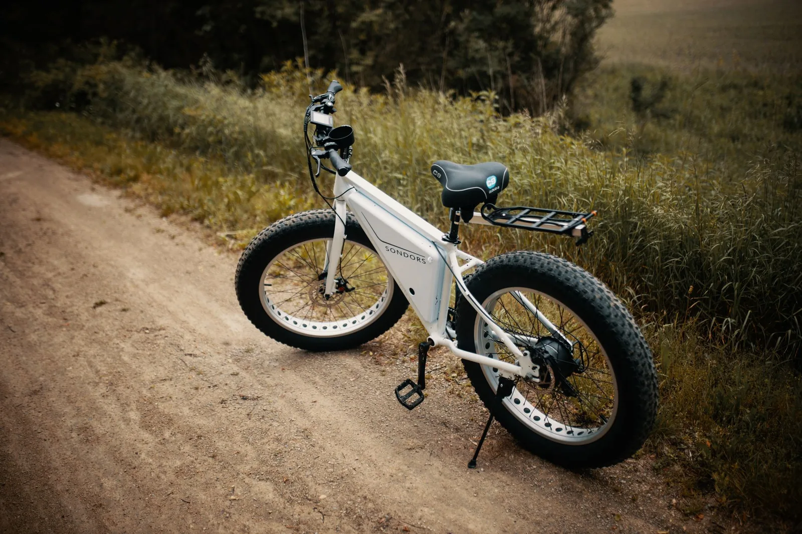 Fat Tire Electric Bikes: A Beginner’s Guide to Where You Can Ride Them