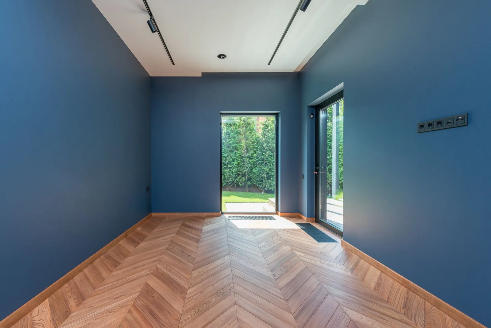 6 Top Flooring Trends to Consider for Your Home Renovation