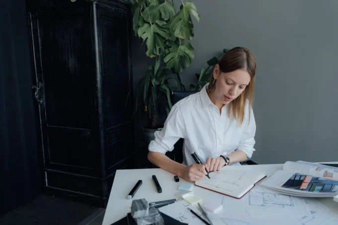 The Rise of Freelance Architects: Why Having the Right Contacts Matters More Than Ever