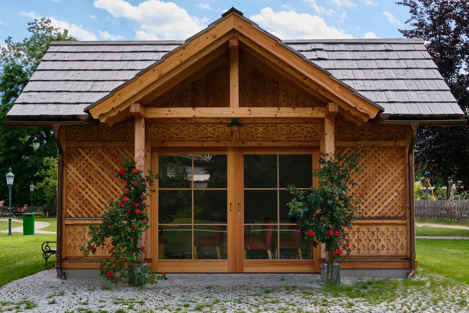 6 Tips for Creating Functional and Stunning Garden Buildings