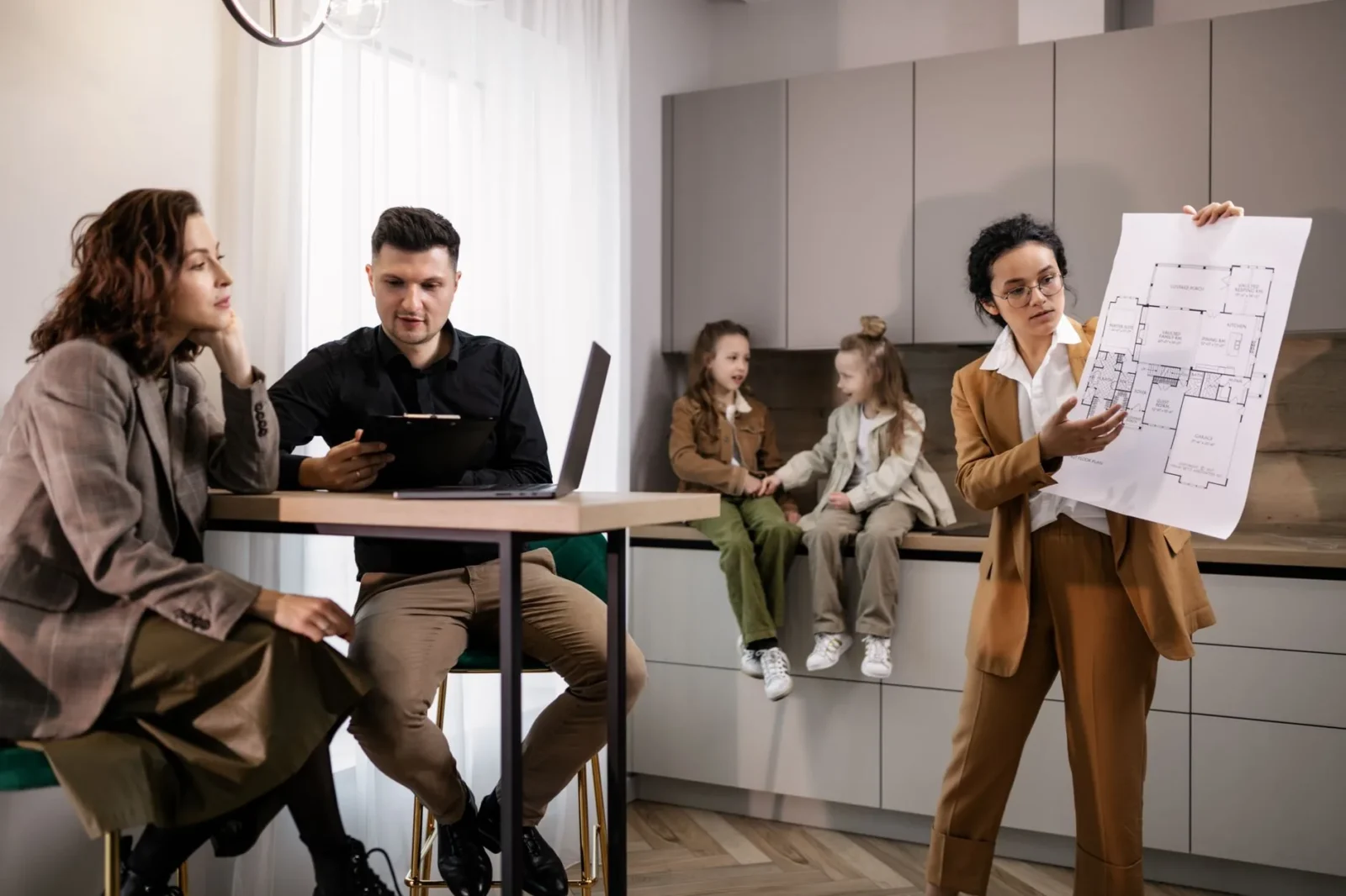 How to Structure an Interior Design Presentation for an Empty Room