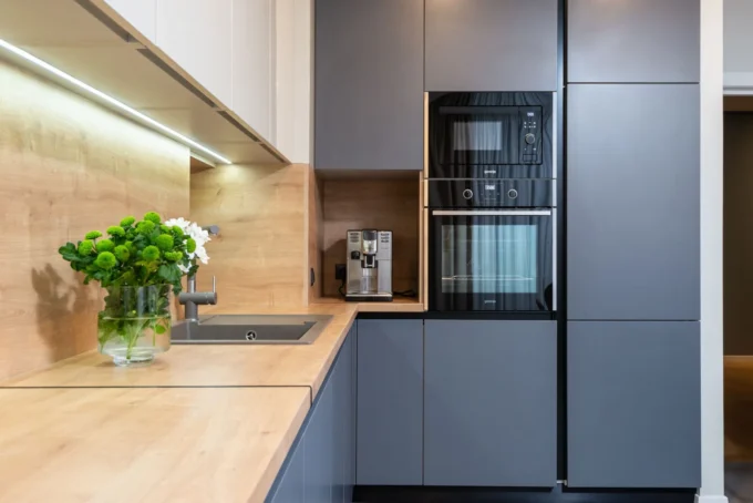The Impact of Appliance Choices on Kitchen Functionality and Aesthetic Appeal