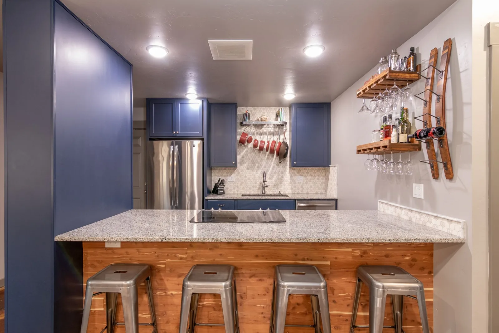 The Ultimate Guide to The Perks of Having a Bar in Your Kitchen