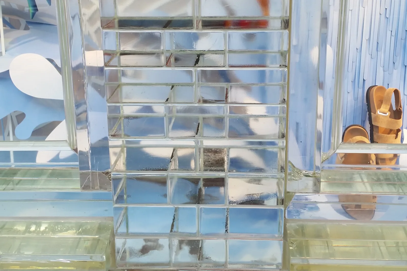 Solid glass bricks and glass window reveals of MVRDV's Crystal Houses facade on P.C. Hooftstraat, Amsterdam