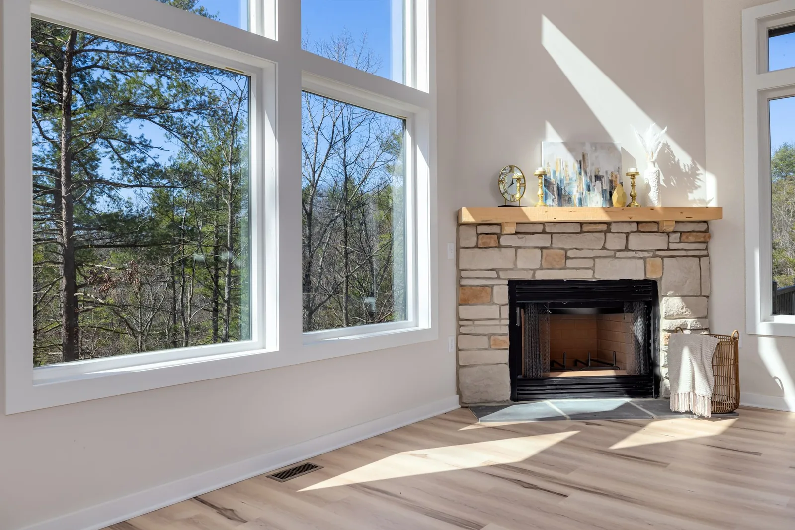 How New Windows Can Improve Natural Light and Enhance Your Home’s Interior