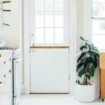 10 Big Benefits of Hiring Professional House Cleaners