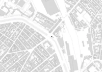 Site plan of Toulouse showing the house marked beside the canal among dense city blocks