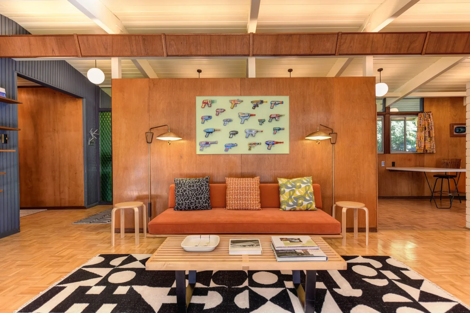 The Return of Retro in Modern Interiors: How Nostalgia Shapes Contemporary Design