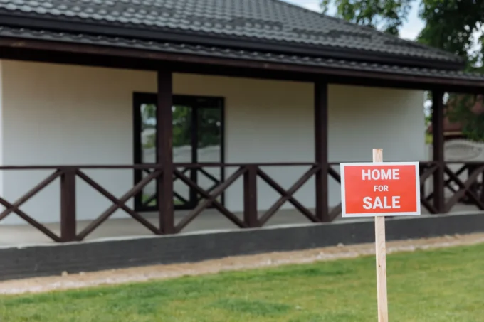 Sell Your Home Like a Pro With These Expert Strategies