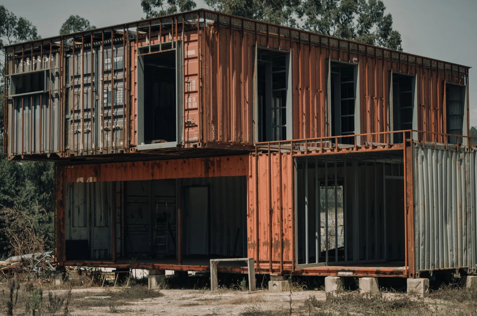 The Cost-Saving Benefits of Using Storage Containers in Construction