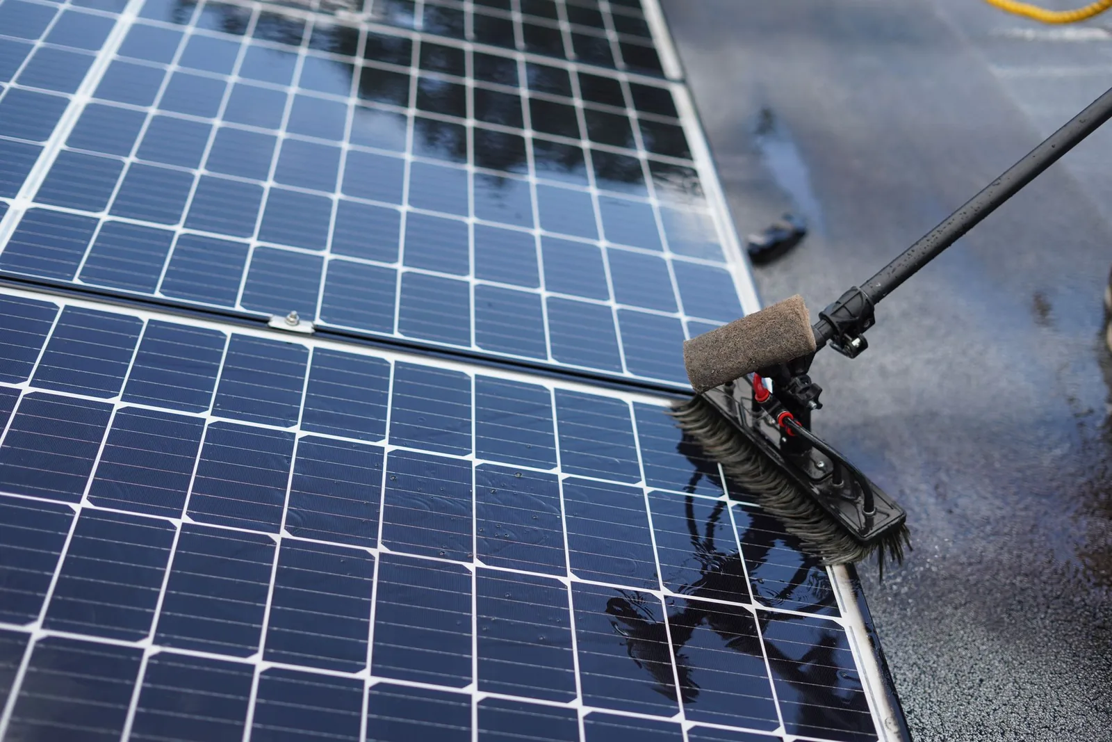 Solar Roof Care: Simple Steps to Maximize Efficiency