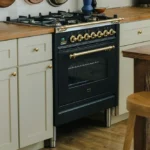Oven Cleaning Made Easy: Pass Your Bond Inspection Fast