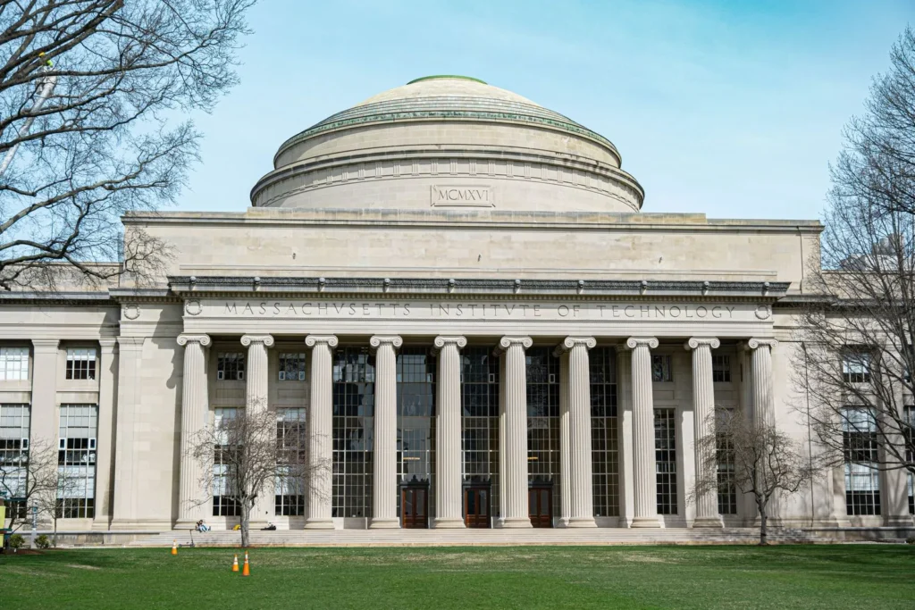 Neoclassical columns and the Great Dome of MIT's Building 10 in Cambridge, Massachusetts