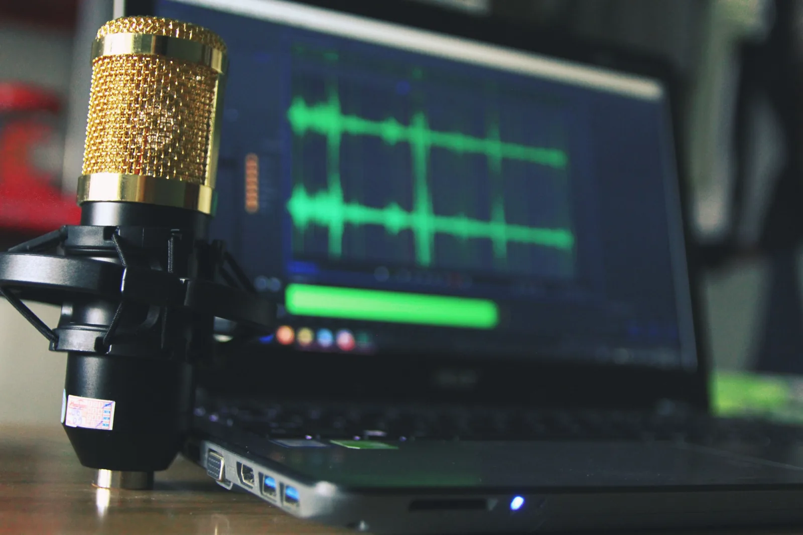 How to Use CapCut Desktop Video Editor to Add Voiceovers for Educational Videos