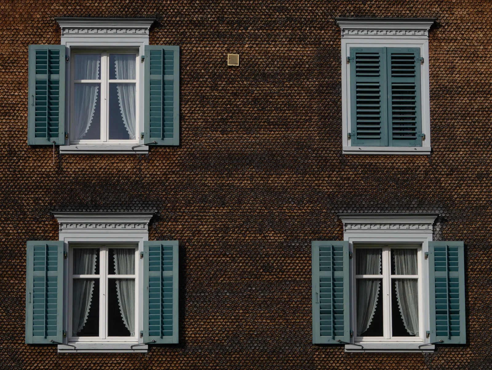 What to Consider When Selecting Shutters for Modern or Traditional Homes