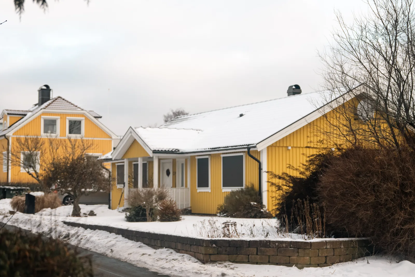 Winter-Ready Architecture: 5 Stylish Solutions for Cold Weather Preparation